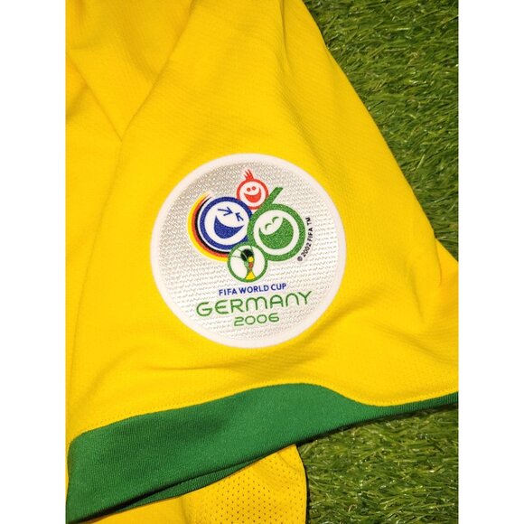 Ronaldinho Brazil 2006 World Cup Home Soccer Jersey Shirt XL SKU# 103889 - Picture 5 of 9
